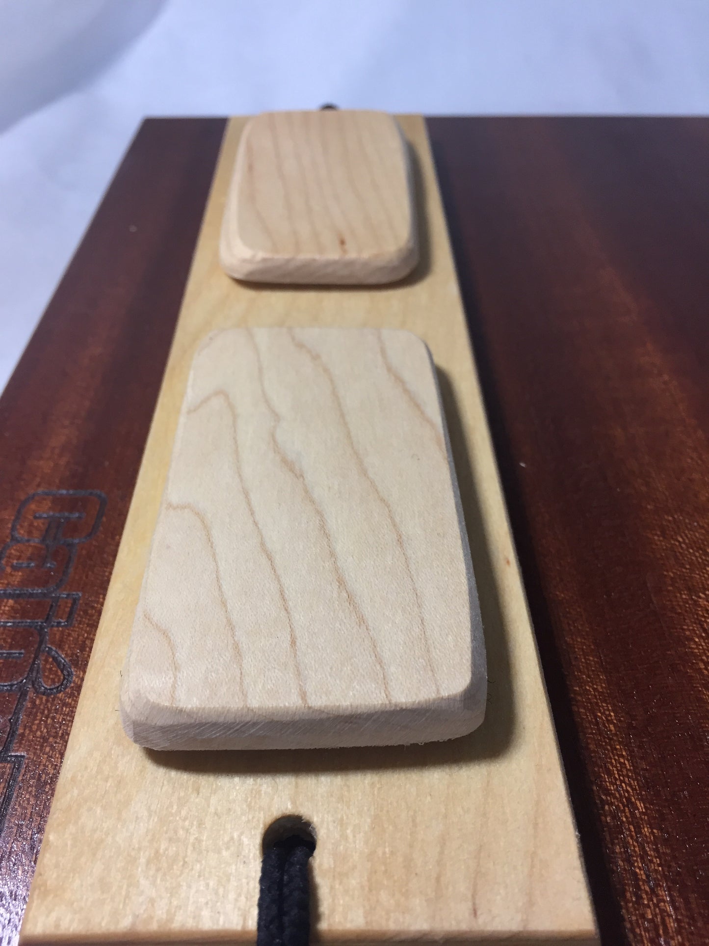 CajonTab®️ 12” Jumbo with hard maple click snare